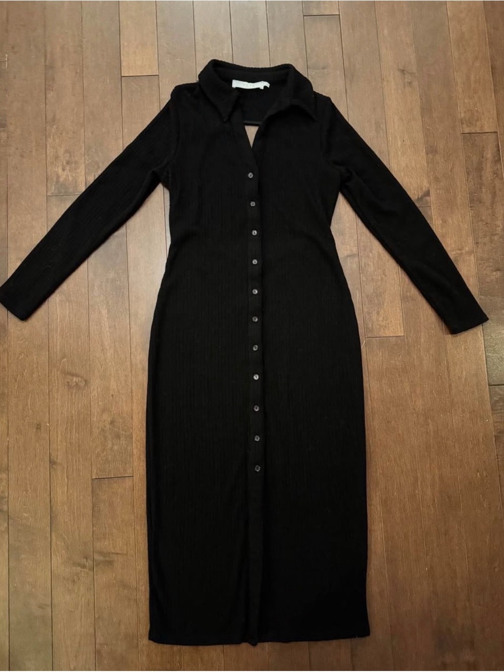 Astr Black Ribbed Button-Front Long Sleeve Maxi Dress with Cut Out Back